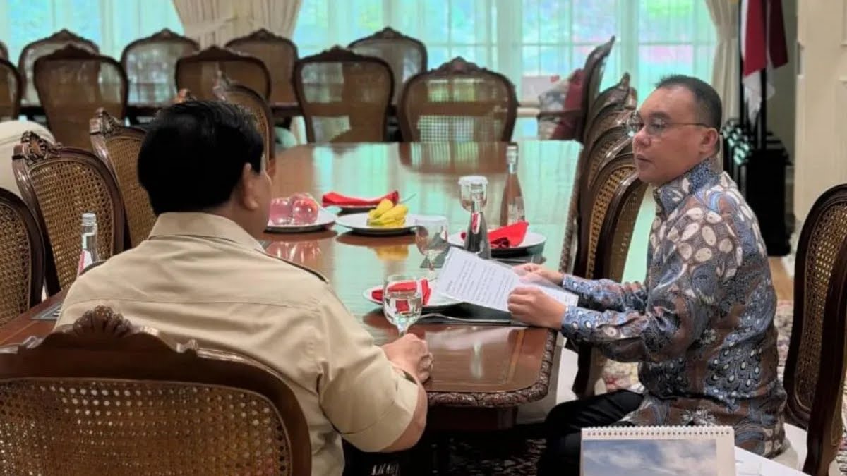 Presiden Prabowo Subianto Bahas Situasi Nasional bersama Wakil Ketua DPR Sufmi Dasco di Widya Chandra Presiden Prabowo Subianto Bahas Situasi Nasional bersama Wakil Ketua DPR Sufmi Dasco di Widya Chandra