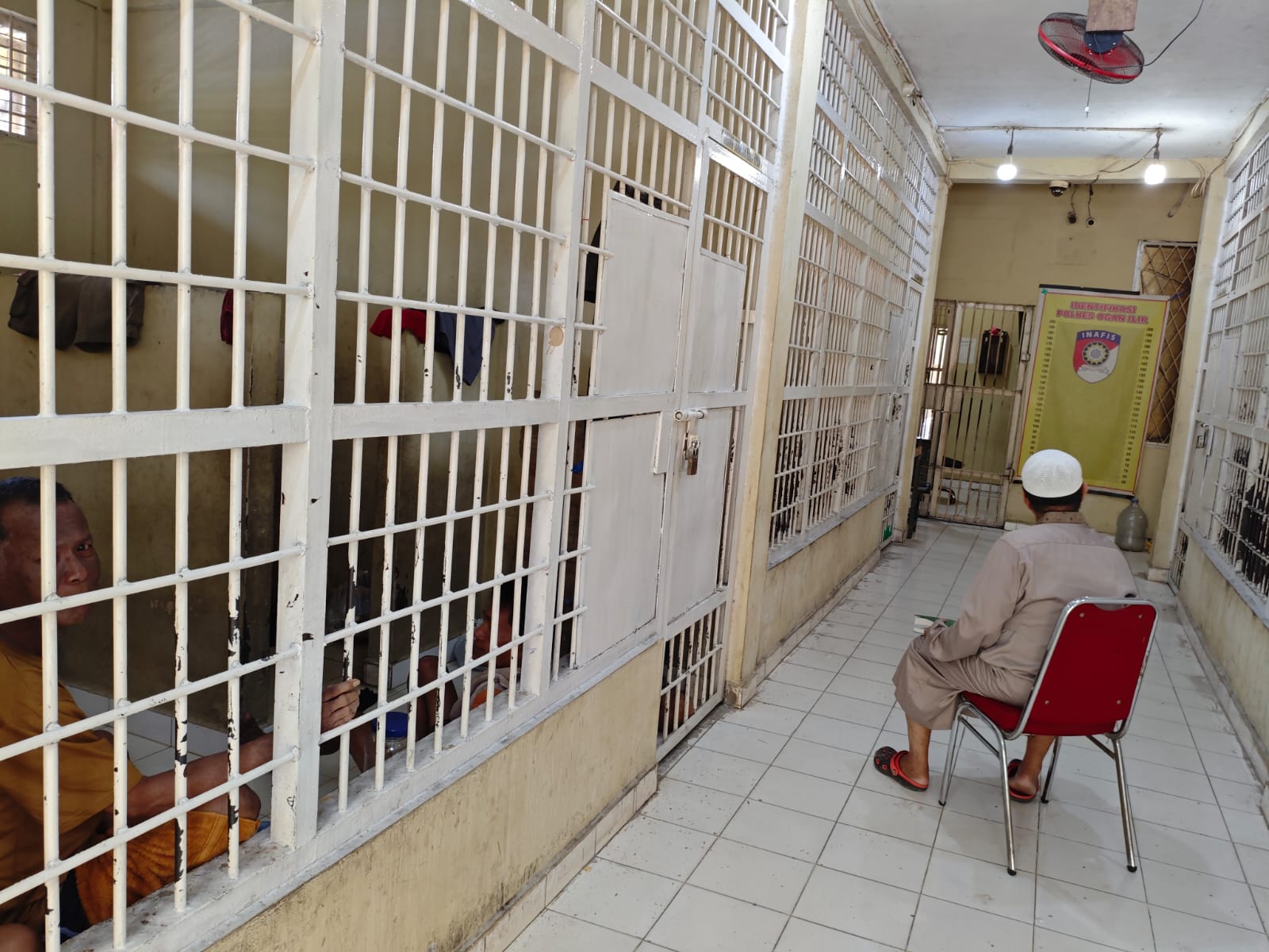 Ustadz Ali Ajak Tahanan Polres Ogan Ilir: Segeralah Bertaubat, Perbaiki Diri Sebelum Ajal Menjemput