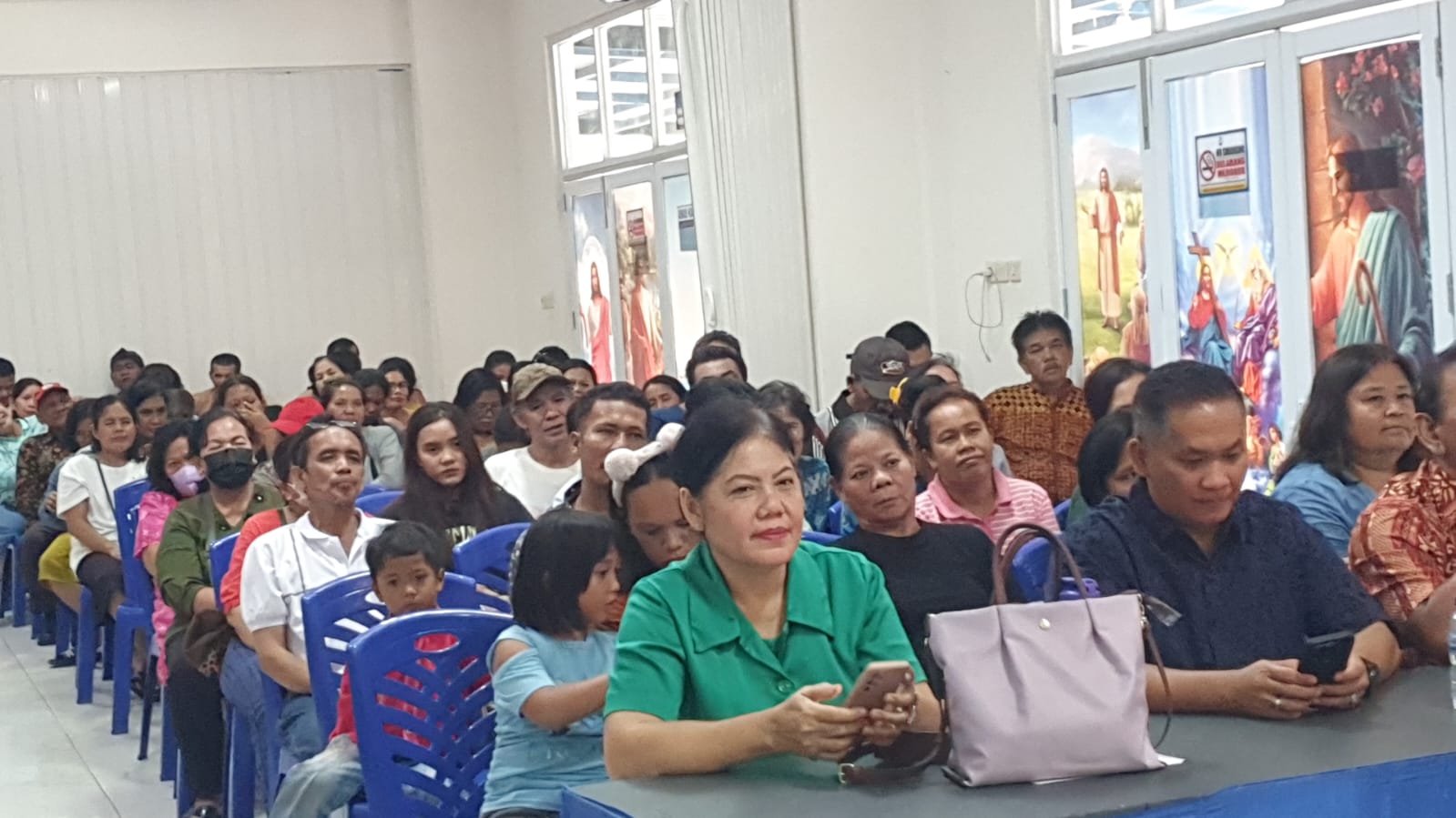 98 Resolution Network Bagikan Paket Banpres Tali Kasih Natal untuk Masyarakat Rentan Ekonom di Berbagai Daerah 98 Resolution Network Bagikan Paket Banpres Tali Kasih Natal untuk Masyarakat Rentan Ekonom di Berbagai Daerah