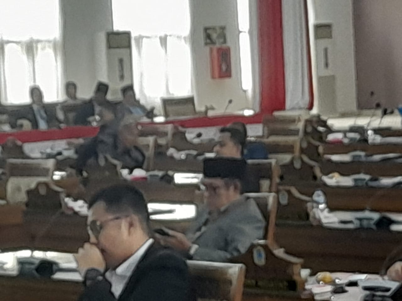 Rapat Paripurna XXV DPRD Ogan Ilir Penyampaiyan Nota penjelasan Ole Bupati Masasidang ke-1Tahun 2025 Atas permitaan Raperda Usul Pemerintahan kabupaten Ogan Ilir Rapat Paripurna XXV DPRD Ogan Ilir Penyampaiyan Nota penjelasan Ole Bupati Masasidang ke-1Tahun 2025 Atas permitaan Raperda Usul Pemerintahan kabupaten Ogan Ilir