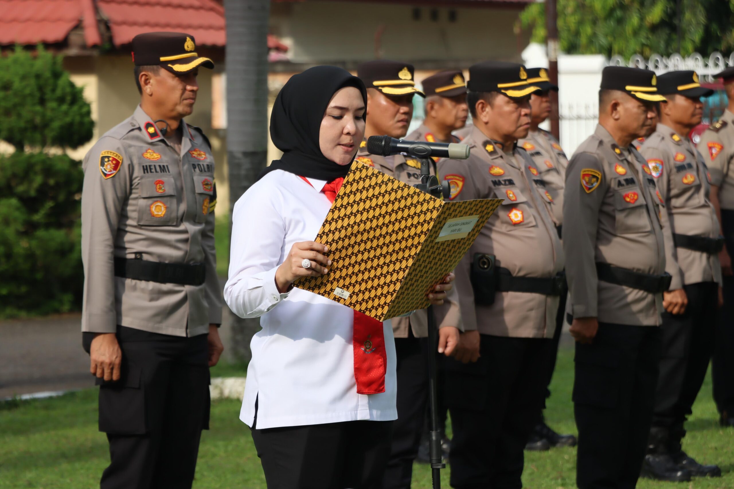 Kapolres Ogan Ilir Pimpin Upacara Peringatan Hari Ibu ke-97 Tahun 2025