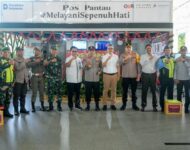 Kapolresta Deli Serdang Dampingi Kapolda Sumut Monitoring Situasi Bandara Kuala Namu dan Cek Pos Terpadu Ops Lilin Toba 2025