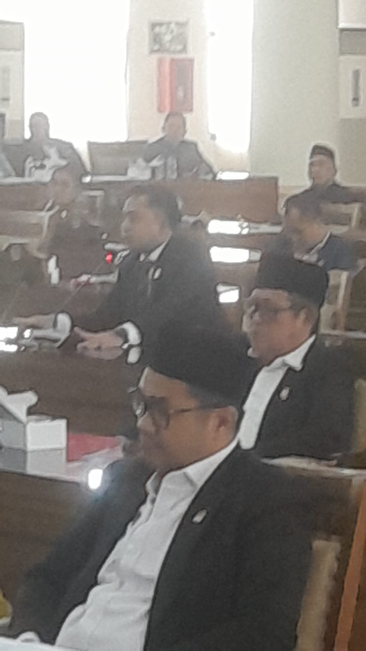 Sudah Tiga Kali Anggota DPRD Ogan Ilir Menyampaikan Permitaat kepada Bupati Disaat Paripurna