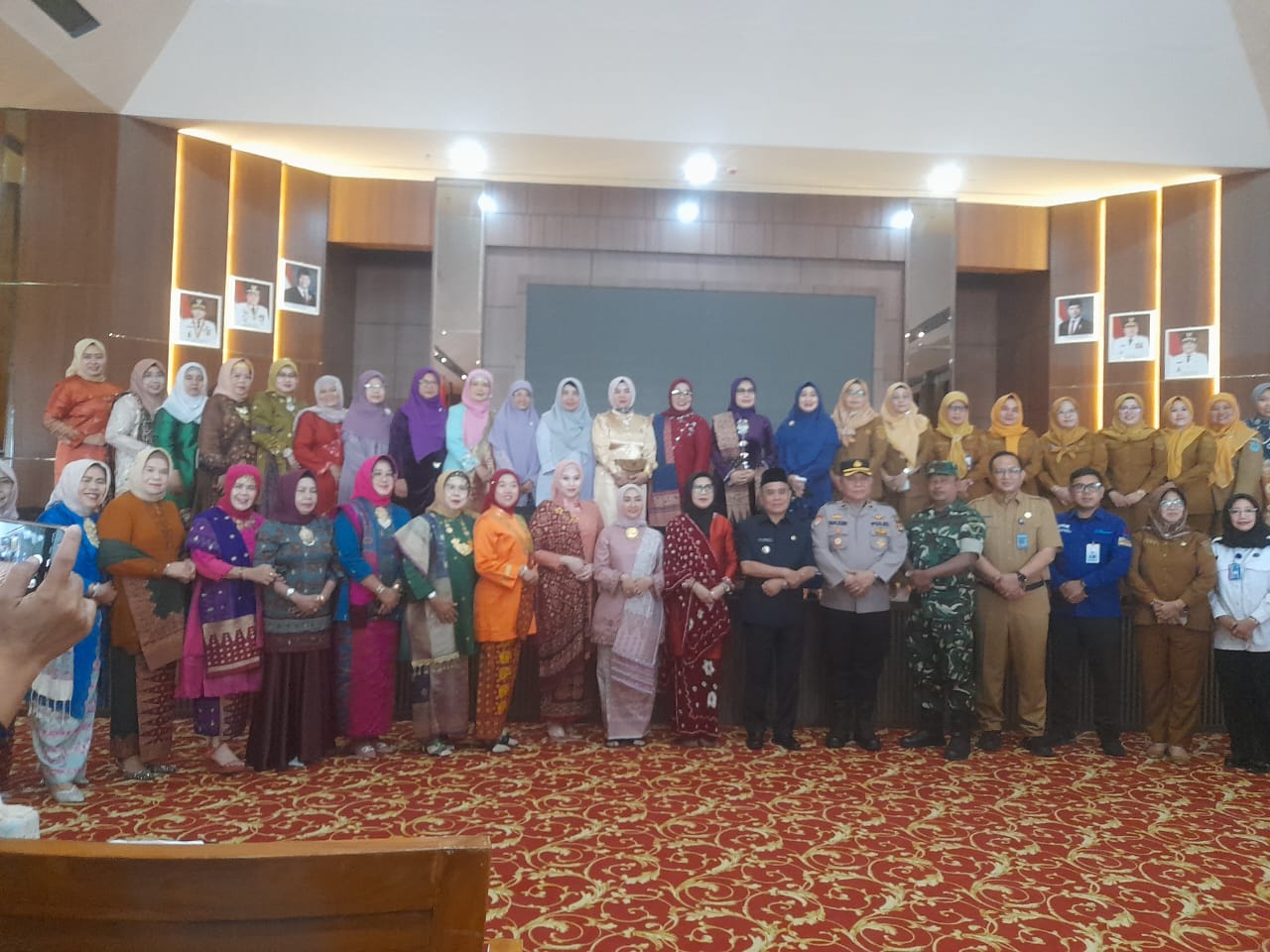 Wakil Bupati Menghadiri Peringati Hari Ibu Ke-97, DPPPAKB Bersama Unsur Pemda, Ogan Ilir