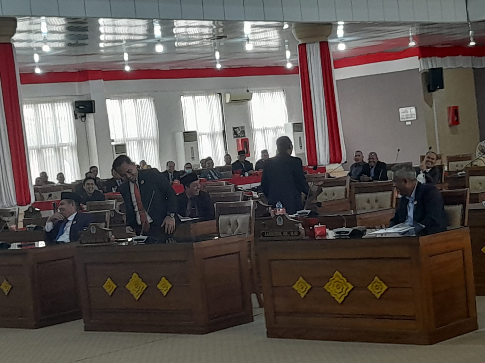 Sekda OganIlir Meng Hadir Rapat PariPurna XXVlll Masasidanke ll Tahun 2026 Dalam Rangka Penyampaiyan Laporan Reses ke l DPRD Kabupaten Ogan Ilir Tahun 2025 Per Daera Pemilihan Masing-masing