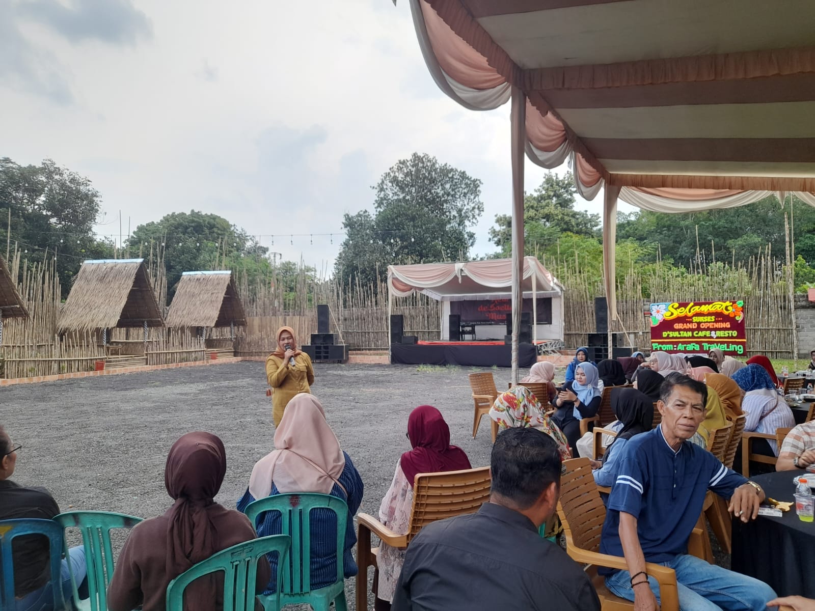 Gran Opening Tempat Nongkrong Baru di Cafe D' Sultan Cafe dan & Resto Gran Opening Tempat Nongkrong Baru di Cafe D' Sultan Cafe dan & Resto
