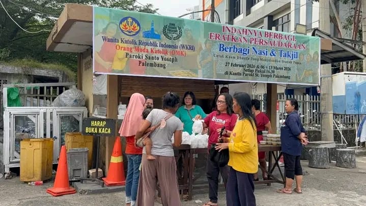 Rawat Toleransi, Gereja Katolik St. Yoseph Palembang Bagikan Takjil Selama Ramadan Rawat Toleransi, Gereja Katolik St. Yoseph Palembang Bagikan Takjil Selama Ramadan