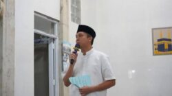 Safari Ramadhan di Muara Kuang, Bupati Panca Wijaya Akbar Serahkan Bantuan untuk Masjid dan Masyarakat
