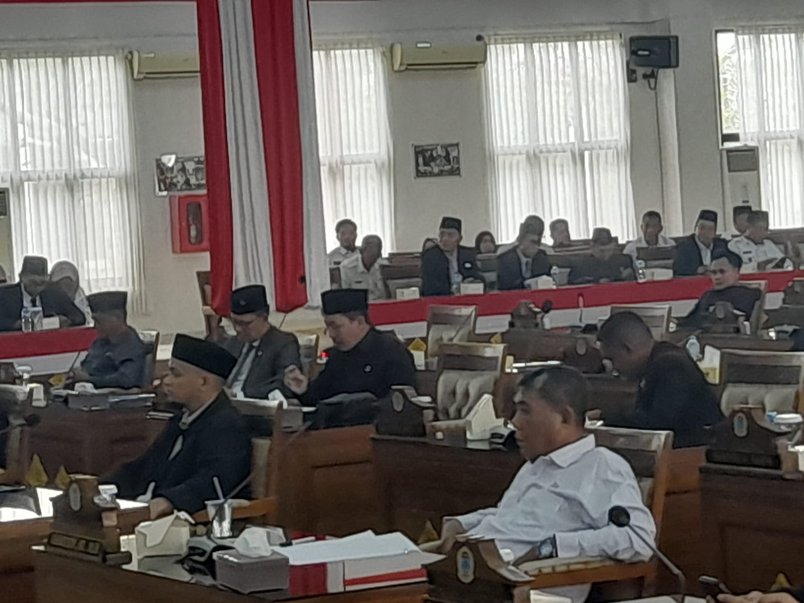 Rapat Paripurna XXIX DPRD Kabupaten Ogan Ilir Masa Sidang II Tahun 2026 Dalam Rangka Penyampaiyan Jawaban dan /Atau pendapat Bupati Ogan Ilir