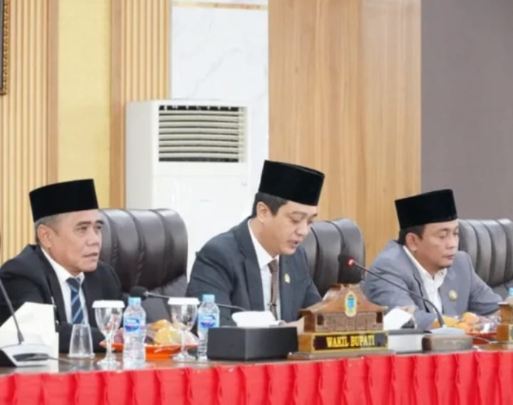Rapat Paripurna XXIX DPRD Kabupaten Ogan Ilir Masa Sidang II Tahun 2026 Dalam Rangka Penyampaiyan Jawaban dan /Atau pendapat Bupati Ogan Ilir