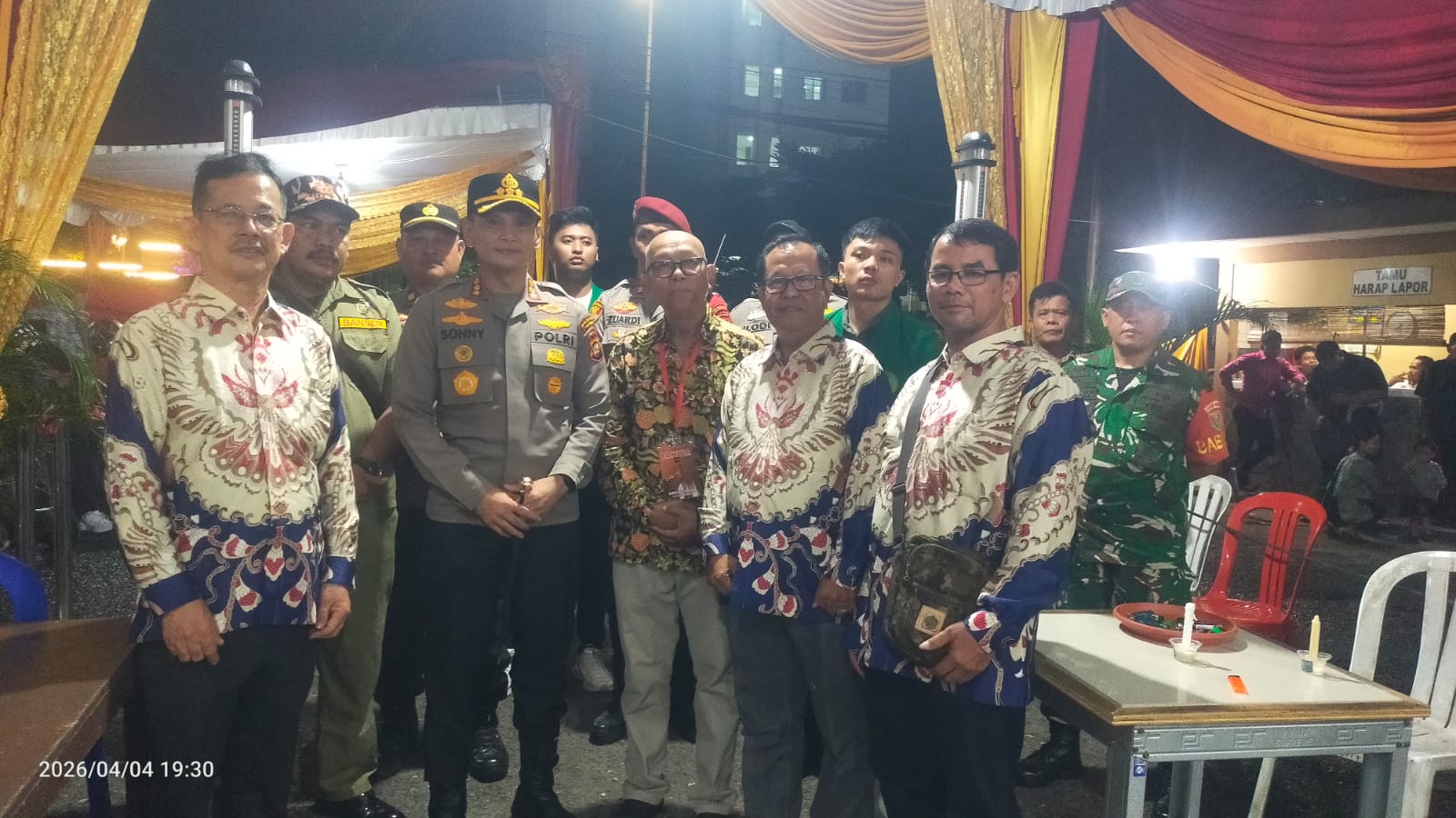 Sambangi Gereja St. Yoseph, Kapolrestabes Palembang dan Ormas Keagamaan Kompak Jaga Khidmat Malam Vigili Paskah