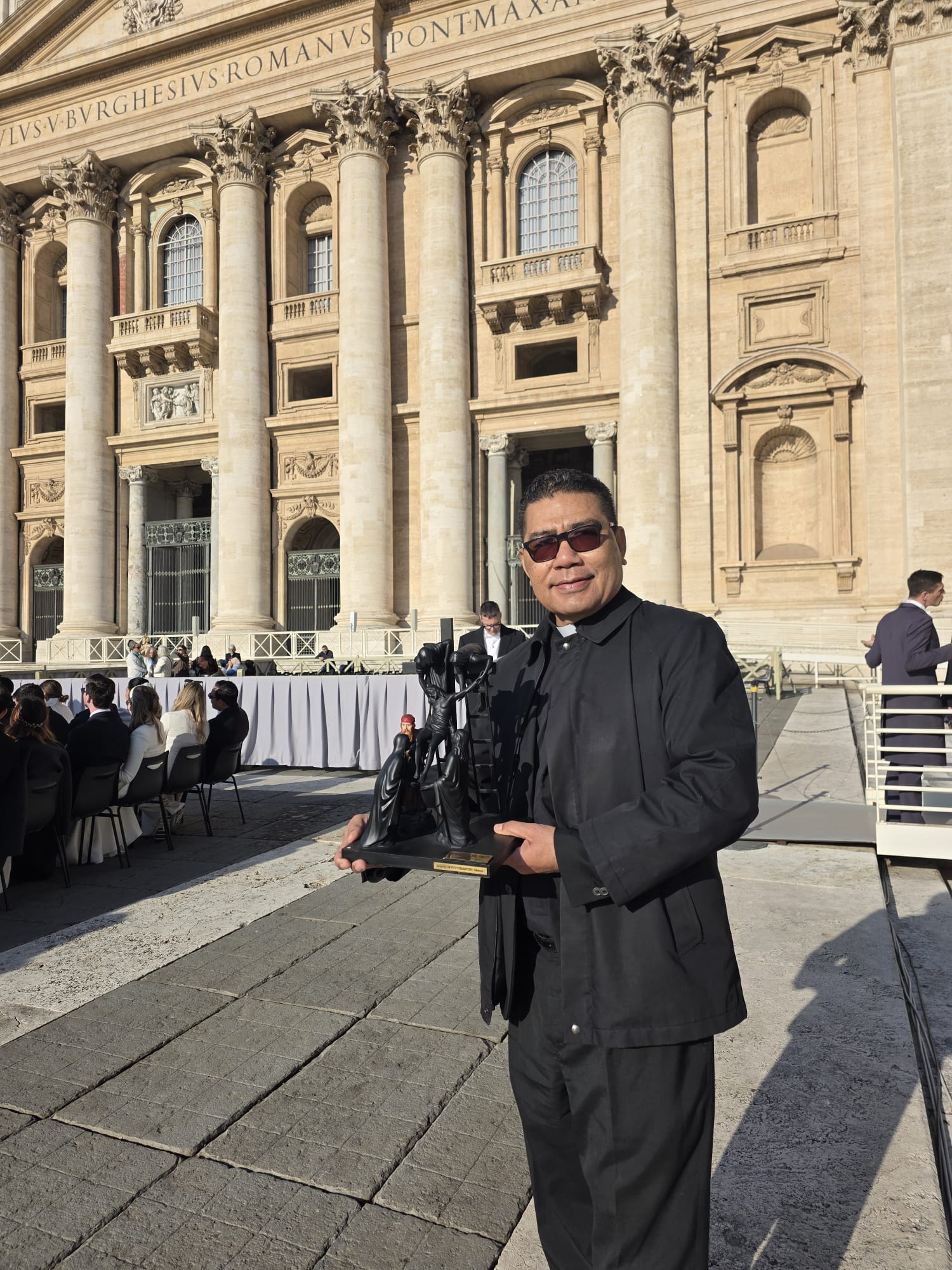 Padre Marco Solo: Refleksi Perdamaian Paus Leo XIV Melawan Perang Padre Marco Solo: Refleksi Perdamaian Paus Leo XIV Melawan Perang