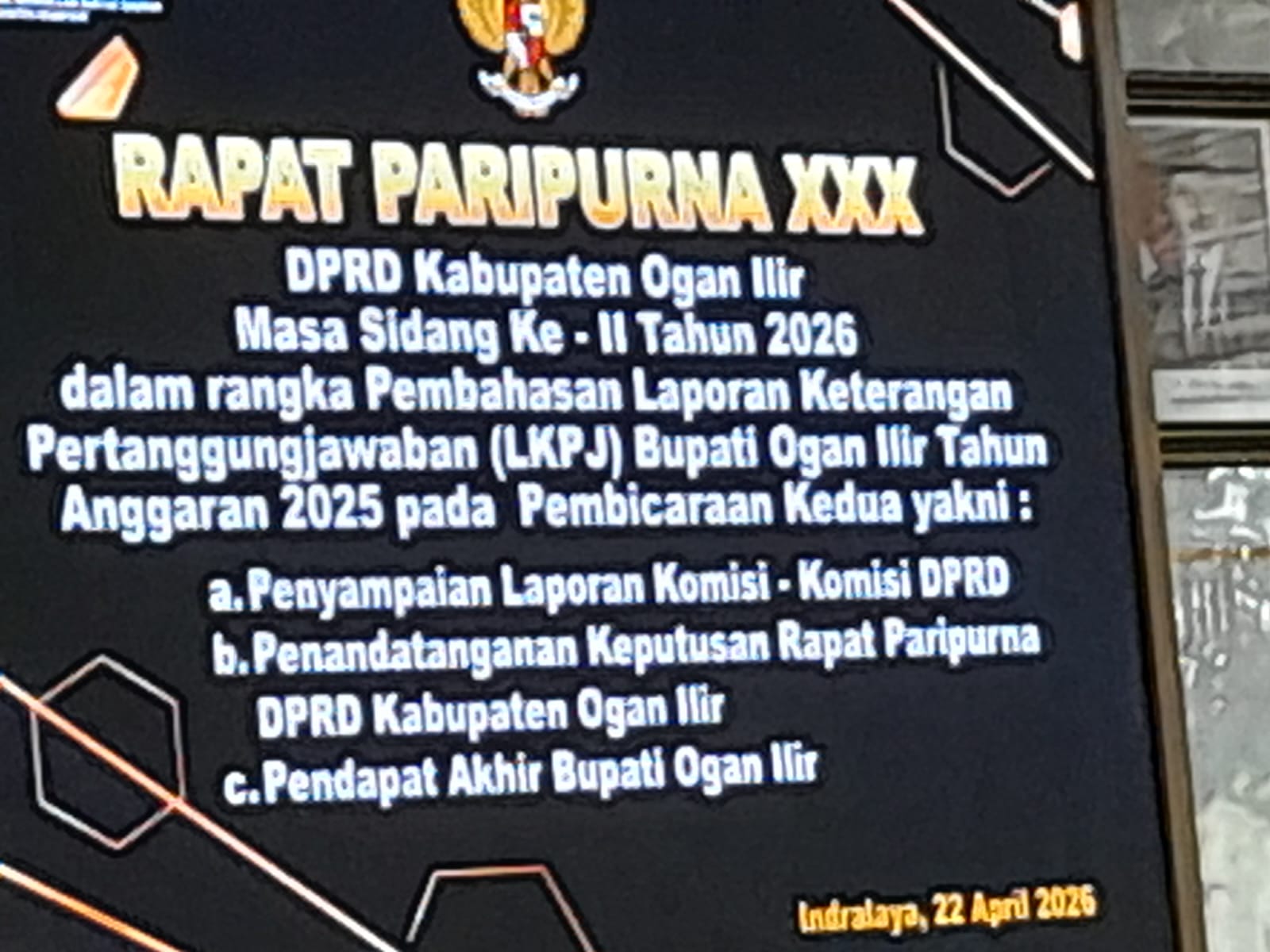 Kepergok Merokok di Ruang Paripurna, Anggota DPRD Ogan Ilir Tuai Sorotan di Tengah Sidang Paripurna Berjalan