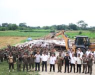 3 Tempat Hiburan Malam Diruntuhkan BNNK Deli Serdang Dan Satpol PP