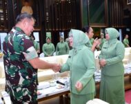 Jelang HUT ke-80 Persit KCK, Kasad Terima Ketum Persit dan Para Kader Berprestasi