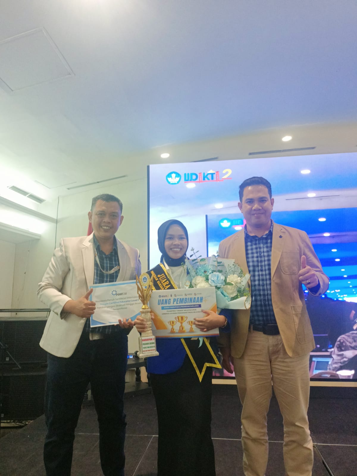 Elak Enggraini : Mahasiswa Ilmu Komunikasi UBD Raih Juara Harapan 3 Pilmapres LLDikti Wilayah II