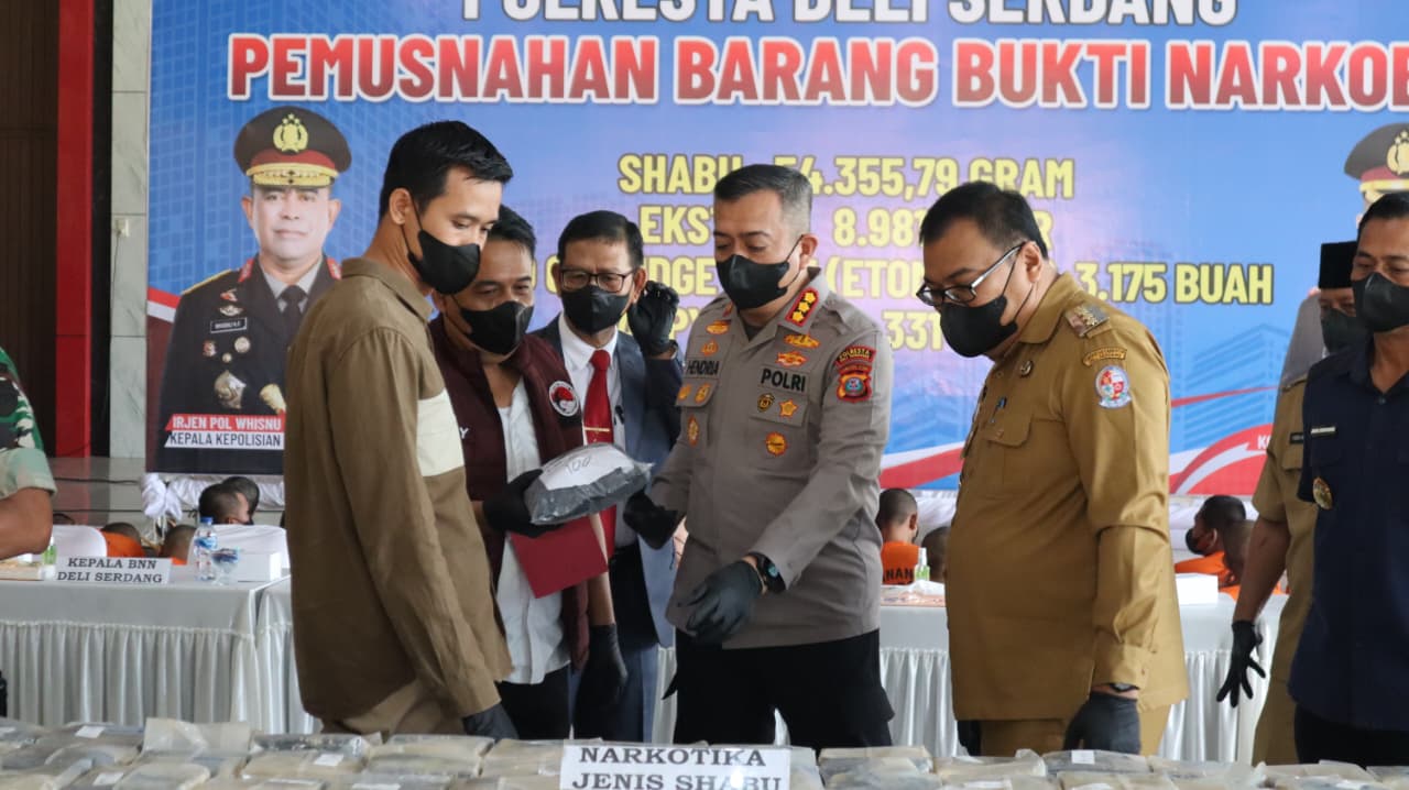 Polresta Deli Serdang Musnahkan 54,355 Kg Sabu 8,981 Butir Ekstasi dan 3,175 Buah Liquid Catridge
