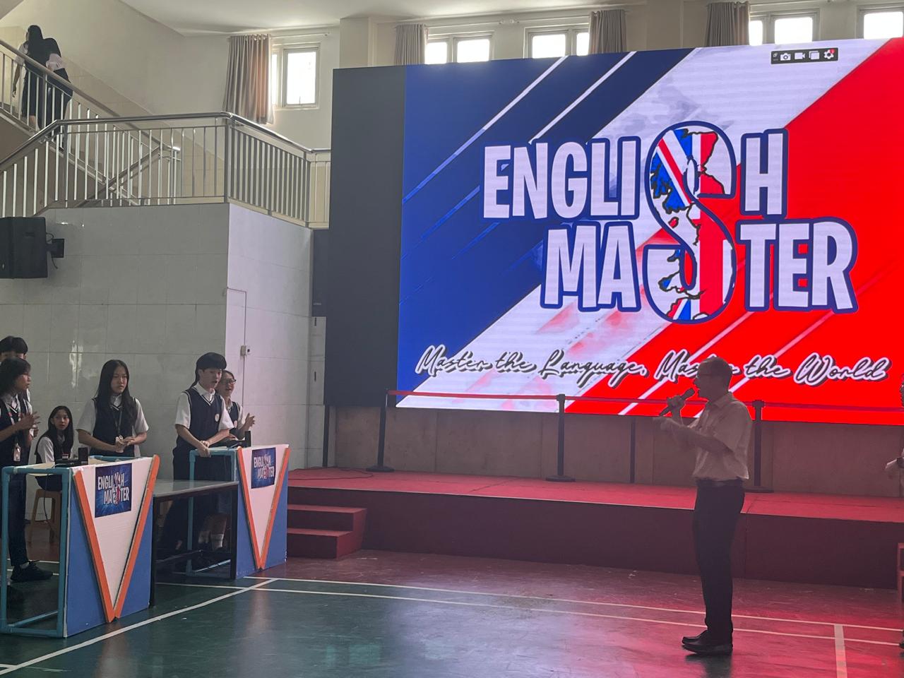 Kuasai Bahasa Inggris, Siswa SMP Kusuma Bangsa Palembang Siap Taklukkan Dunia Lewat Ajang ‘English Master’
