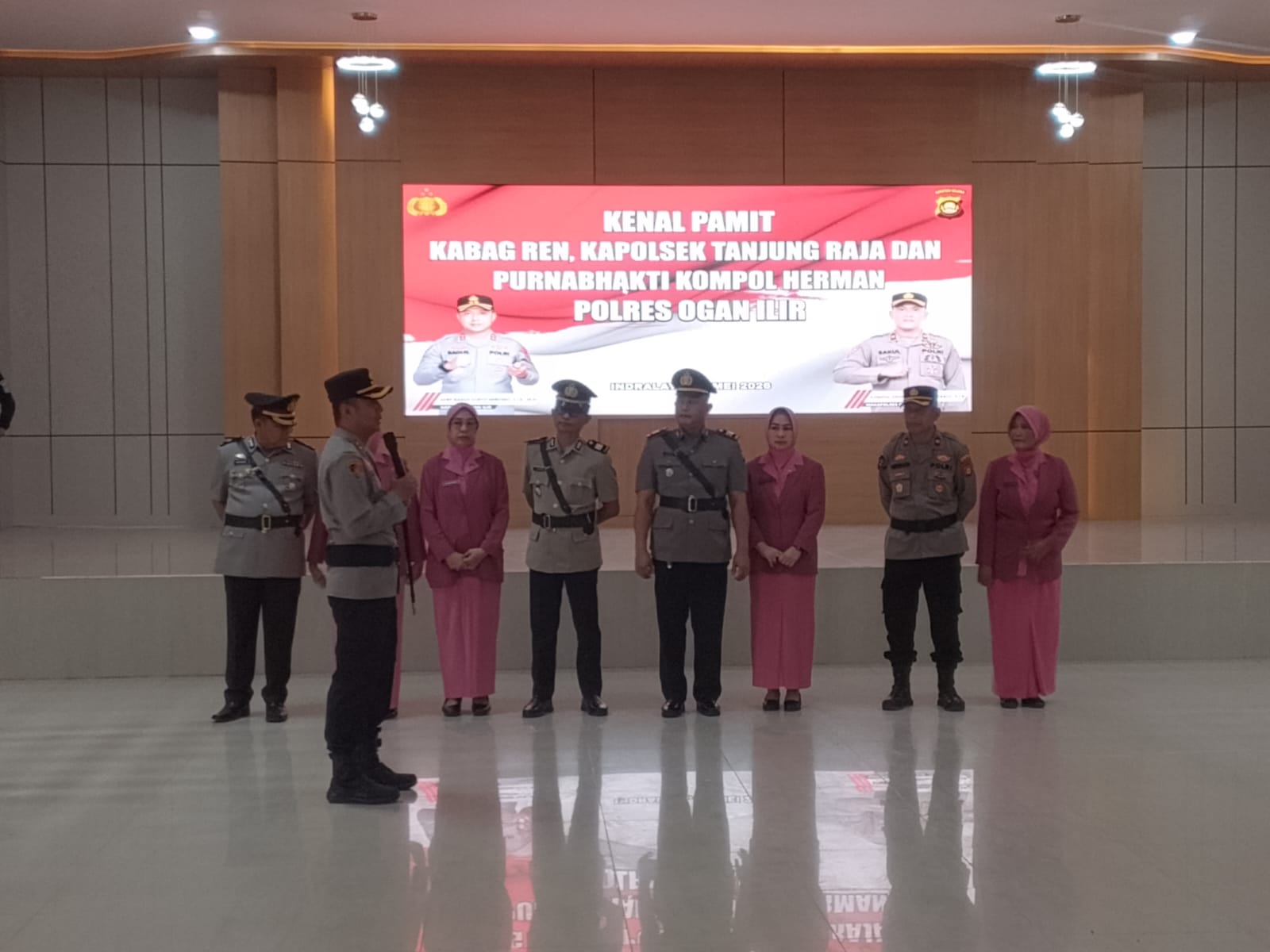 Kapolres Ogan Ilir Pimpin Sertijab Serah Terima Jabatan Kabag Ren Kapolsek Tanjung Raja