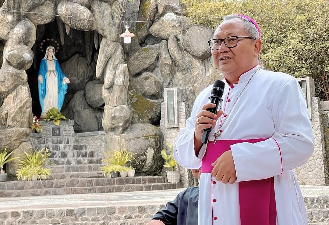 Keuskupan Agung Pontianak Jadi Tuan Rumah PKSN XIII 2026: Menggemakan Misi "Menjaga Suara dan Wajah Manusia" Keuskupan Agung Pontianak Jadi Tuan Rumah PKSN XIII 2026: Menggemakan Misi "Menjaga Suara dan Wajah Manusia"
