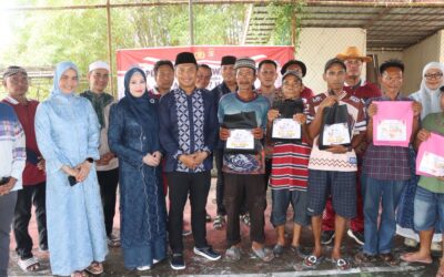 POLRES OGAN ILIR GELAR PEMOTONGAN 7 EKOR SAPI QURBAN, WUJUD KEPEDULIAN DAN KEBERSAMAAN DENGAN MASYARAKAT