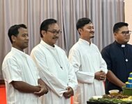 Simfoni Syukur di Altar Katedral: Refleksi Angka 8 dan Kesetiaan 32 Tahun Imamat Romo Keuskupan Agung Palembang