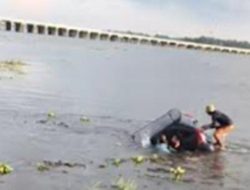 Mobil Minibus Nyemplung di Tanjung Senai, Ogan Ilir, Saksi Mata Ungkap Kronologi Kejadian