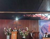 Ketika Gereja Masih Direnovasi, Di Minggu Rogate Jemaat Tak Henti Menggema Doa untuk Kesejahteraan Bersama