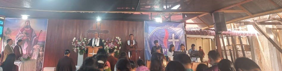 Ibadah Minggu Exaudi, “Tuhan adalah Raja” Diproklamasikan dengan Sukacita di Tengah Renovasi Gereja GKPI JK Immanuel Ibadah Minggu Exaudi, “Tuhan adalah Raja” Diproklamasikan dengan Sukacita di Tengah Renovasi Gereja GKPI JK Immanuel