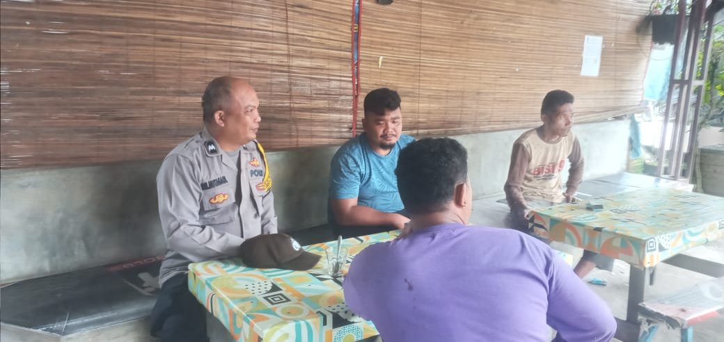 Jajaran Polresta Deli Serdang Sambangi Warga Wujudkan Pilkada 2024 Aman Dan Kondusif Jajaran Polresta Deli Serdang Sambangi Warga Wujudkan Pilkada 2024 Aman Dan Kondusif