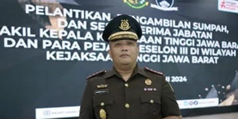 Kejari Kota Bandung Kini Dipimpin Sosok "Jaksa Bersih" Kejari Kota Bandung Kini Dipimpin Sosok "Jaksa Bersih"