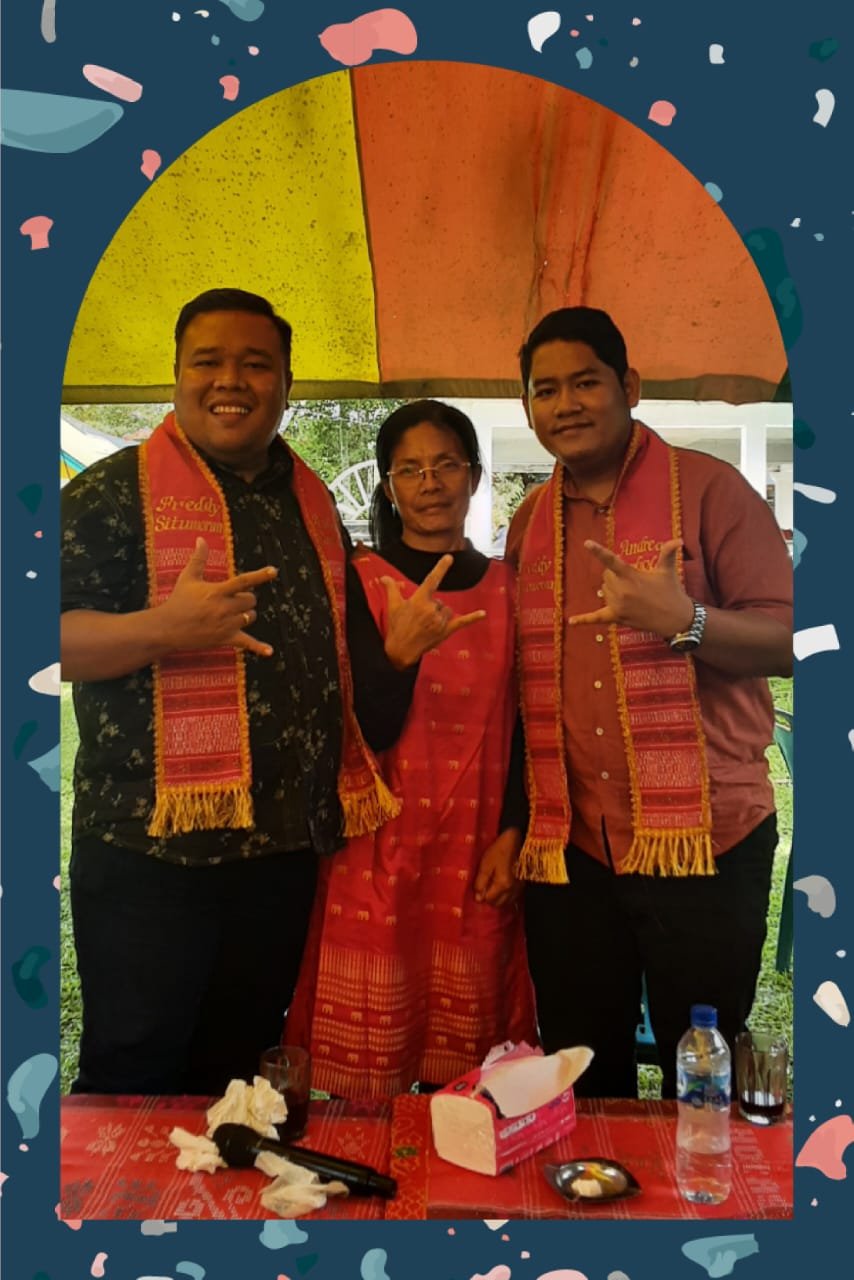 Stola Ulos Dari Simarmata Wendeilyna Ulos Untuk Freddy Situmorang & Andreas Simbolon