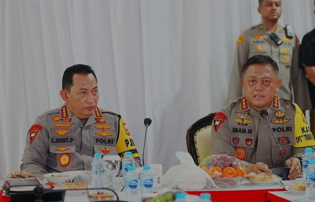 Pastikan Pengamanan Kunjungan Paus Fransiskus, Kapolri Tinjau Posko Ops Tribrata Jaya 2024 Pastikan Pengamanan Kunjungan Paus Fransiskus, Kapolri Tinjau Posko Ops Tribrata Jaya 2024