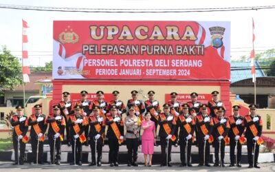 Kapolresta Deli Serdang Pimpin Upacara Pelepasan Purna Bakti Personel Polresta Deli Serdang