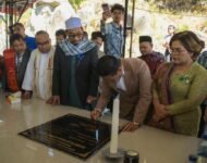 Bupati Humbahas Tandatangani Prasasti “Parhutaan Raja Lumban Batu” di Desa Martodo,Kec.Baktiraja