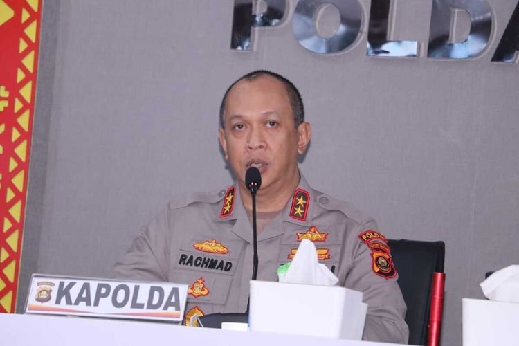 Kapolda Sumsel Sebut Polisi Harus Perkenalkan Diri dan Gunakan Tanda Kepolisian Saat Penggerebekan