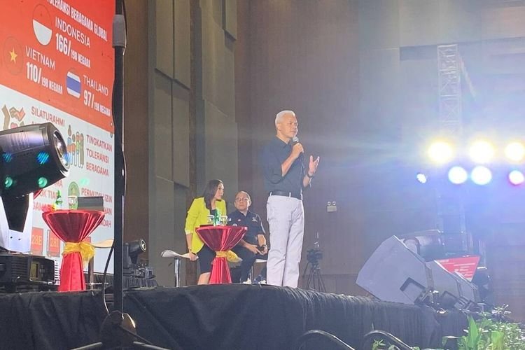 Ganjar Sebut Penegakan Hukum Era Jokowi Menurun, Dapat Poin 5 Ganjar Sebut Penegakan Hukum Era Jokowi Menurun, Dapat Poin 5