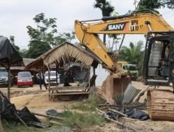 Polda Sumsel Tutup 33 Unit Penyulingan Minyak Ilegal di Muba