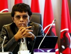 Gegara Bos MIND ID Absen, Adian Napitupulu Cabut dari Rapat Komisi VII