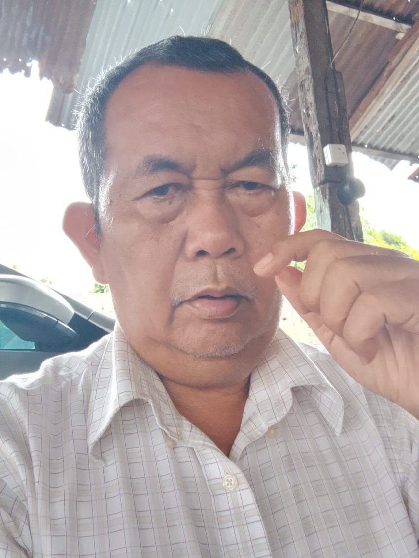 Gandi: Jokowi Tak Menyalam Try Sutrisno di Acara HUT TNI Jangan Dipermasalahkan Gandi: Jokowi Tak Menyalam Try Sutrisno di Acara HUT TNI Jangan Dipermasalahkan