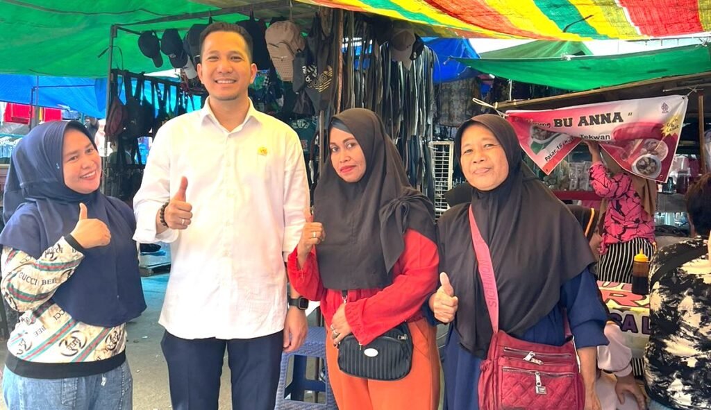 Anggota DPRD Palembang Akbar Alfaro Bersyukur Ratusan PKL Pasar 16 Dapat Kepastian Dua Tahun ke Depan
