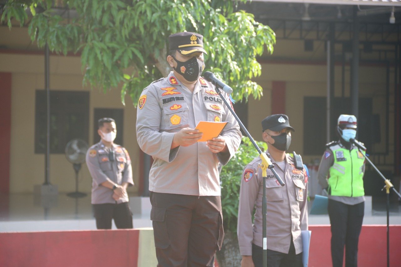 Polresta Deli Serdang Gelar Apel Pasukan Ops Zebra Toba 2021 Polresta Deli Serdang Gelar Apel Pasukan Ops Zebra Toba 2021