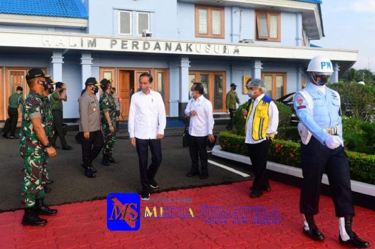 Bertolak ke Kalbar, Presiden Jokowi Akan Resmikan Bandara Hingga Tanam Pohon