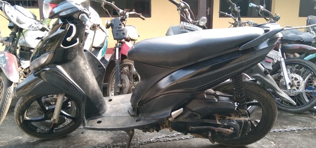 Tekab Polsek Galang Polresta Deli Serdang Ringkus Pelaku  Curanmor Dirumahnya