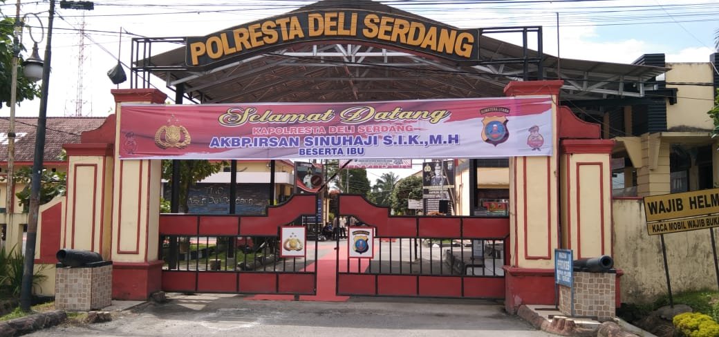 Acara Pisah Sambut Kapolresta Deli Serdang Wartawan Dilarang Meliput Acara Pisah Sambut Kapolresta Deli Serdang Wartawan Dilarang Meliput