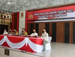 Kapolresta Deli Serdang Pimpin Press Release Akhir Tahun 2021