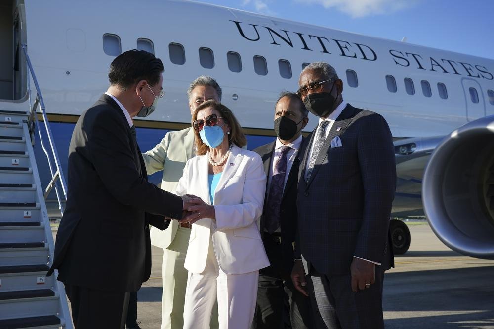 Pelosi Mengatakan AS Tidak akan Meninggalkan Taiwan Saat China Memprotes Pelosi Mengatakan AS Tidak akan Meninggalkan Taiwan Saat China Memprotes