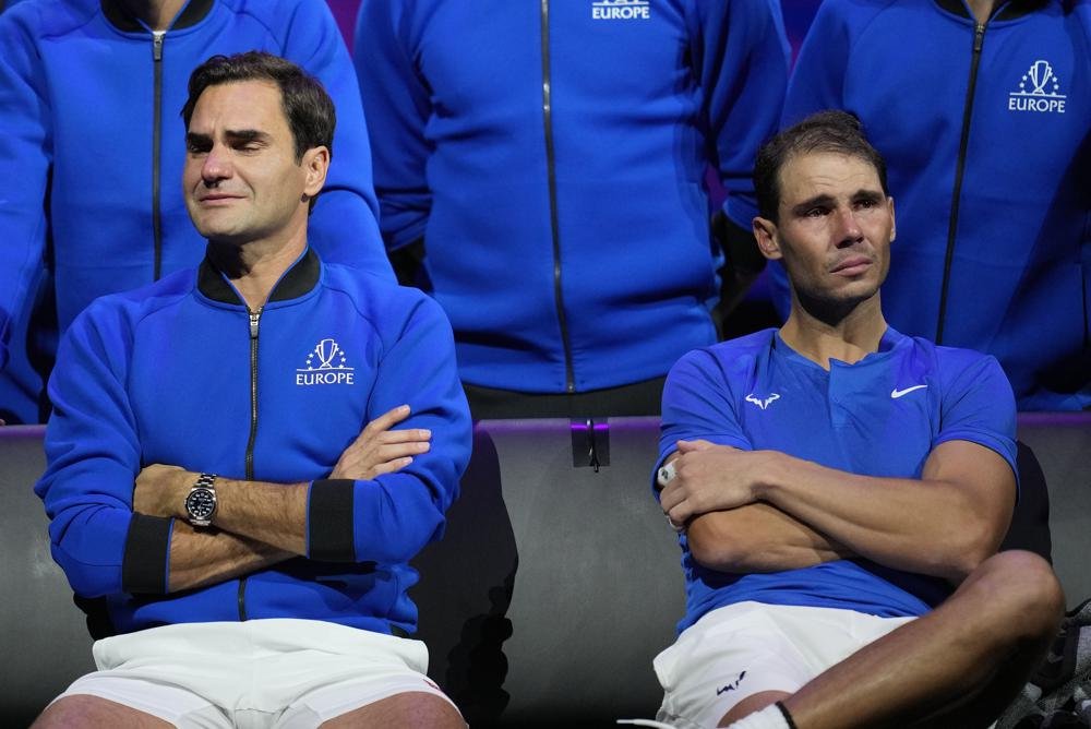 Roger Federer Pensiun setelah Bekerja Sama dengan Nadal di Pertandingan Terakhir Roger Federer Pensiun setelah Bekerja Sama dengan Nadal di Pertandingan Terakhir