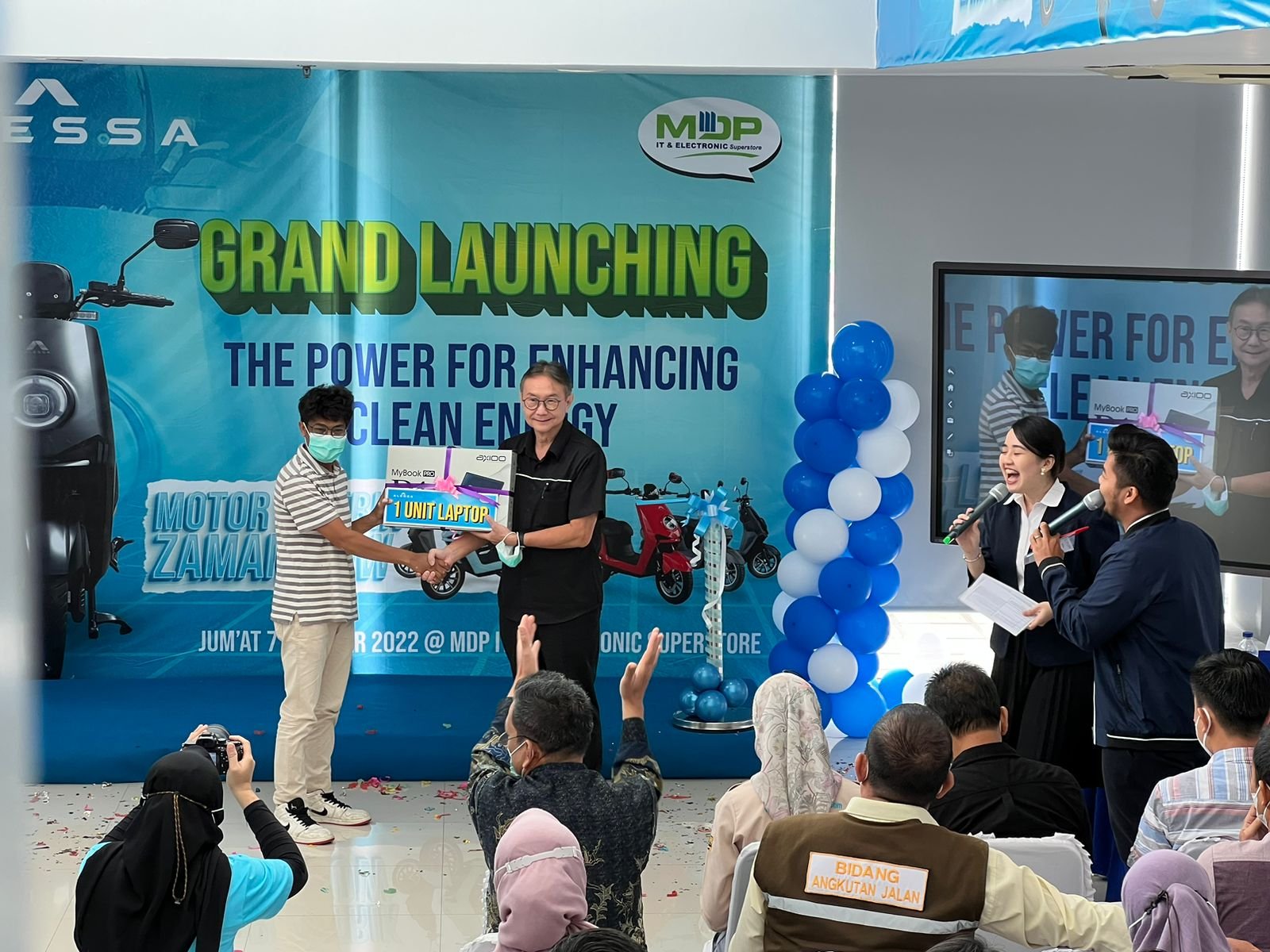Pameran dan Launching Motor Listrik Alessa The Power For Enhancing Clean Energy Pameran dan Launching Motor Listrik Alessa The Power For Enhancing Clean Energy
