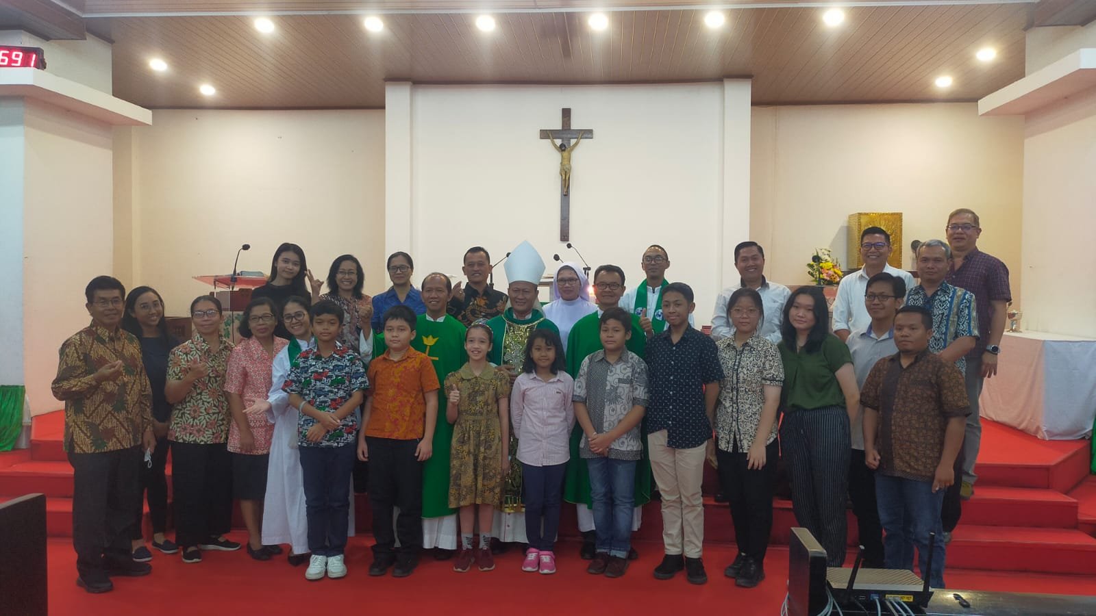 Pesan Uskup Agung Palembang : Kontingen Pesparani KaPal, Berbuatlah Kasih Selama Event Pesparani Nasional di Kupang Pesan Uskup Agung Palembang : Kontingen Pesparani KaPal, Berbuatlah Kasih Selama Event Pesparani Nasional di Kupang